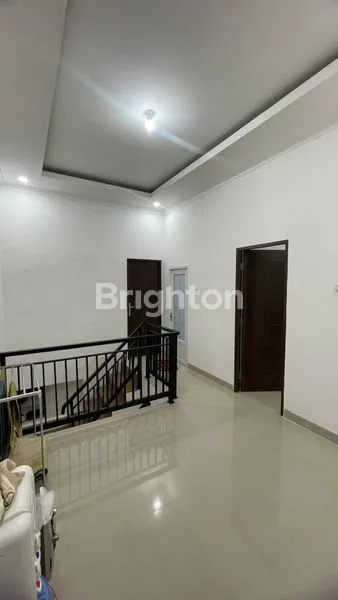image RUMAH BARU FULL FURNISHED 2 LANTAI SIAP HUNI AREA SOEKARNO HATTA (6)