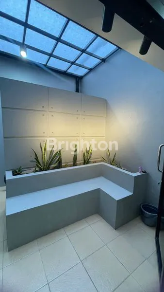 image RUMAH BARU FULL FURNISHED 2 LANTAI SIAP HUNI AREA SOEKARNO HATTA (5)