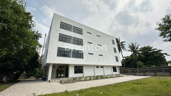 image JAKARTA SELATAN DISEWAKAN GEDUNG 4 LANTAI BARU (1)