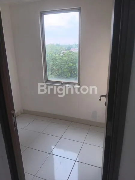 image APARTEMEN SIAP HUNI, 2KT DI EMERALD BINTARO TANGERANG (5)