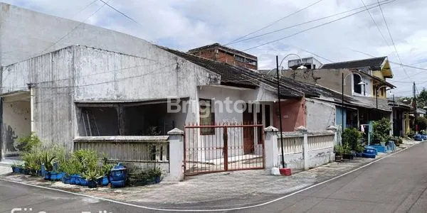 image RUMAH HOOK SAWOJAJAR 1 KOTA MALANG (2)