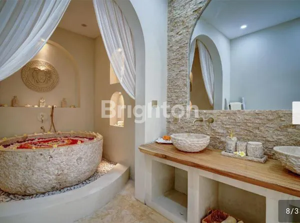 image INVESTASI VILLA DI SEMINYAK, OKUPANSI TINGGI 95% (3)