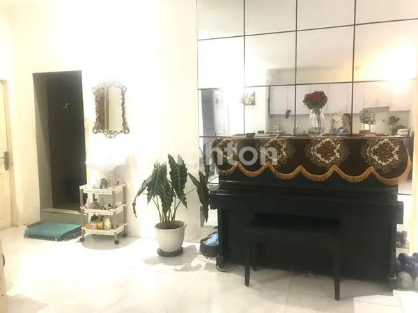 image RUMAH STRATEGIS 6+1 KT, DEKAT TOL & MALL (5)