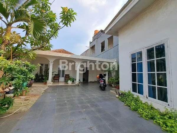 image RUMAH STRATEGIS 6+1 KT, DEKAT TOL & MALL (1)