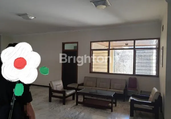 image RUMAH USAHA STRATEGIS DI DARMO PERMAI, DEKAT PAKUWON MALL (5)