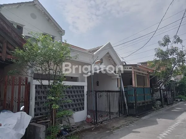 image RUMAH DIJUAL 2 LANTAI AREA PERUMAHAN WAGE, TAMAN,  SIDOARJO (3)