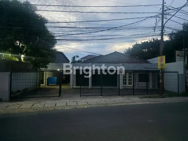 INVESTASI RUANG USAHA MENGUNTUNGKAN STRATEGIS DI KAWASAN PONDOK RANJI CIPUTAT TIMUR TANGERANG SELATAN