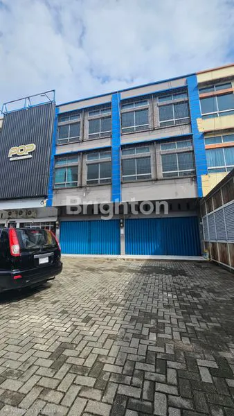 image RUKO STRATEGIS DI JL. ARIFIN AHMAD, 2 PINTU (1)