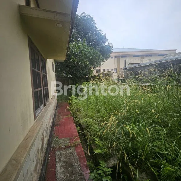 image RUMAH STRATEGIS DI AGUNG TUNGGAL, LT 1000M² (2)