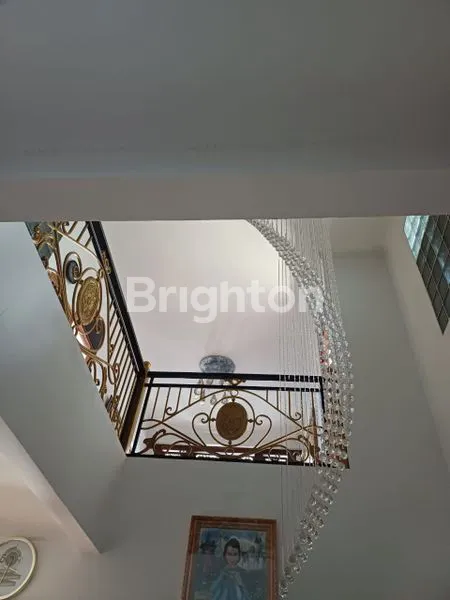 image RUMAH 2 LANTAI BINTARO SEKTOR 3 TANGERANG SELATAN  (5)