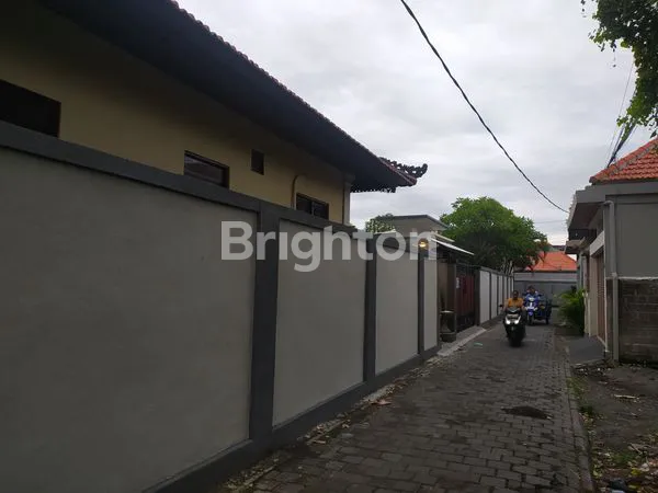 image VILLA MEWAH 3KT DI SANUR, TANAH LUAS 330M² (3)