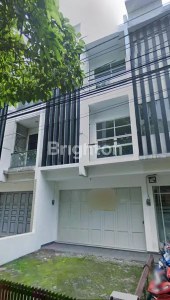 RUKO STRATEGIS 3 LANTAI SHM DI SAYAP SOEKARNO HATTA