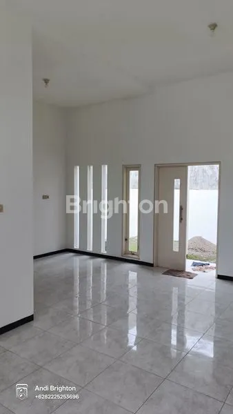 image RUMAH MODERN MINIMALIS DI CITRA RAYA JOMBANG (2)