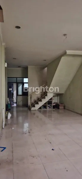 image RUKO 4.5 LANTAI DEKAT TERMINAL BUS (2)