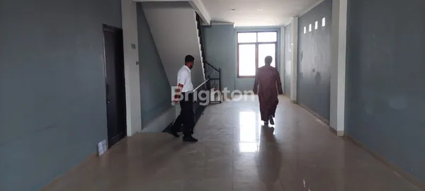 image RUKO 4.5 LANTAI DEKAT TERMINAL BUS (6)