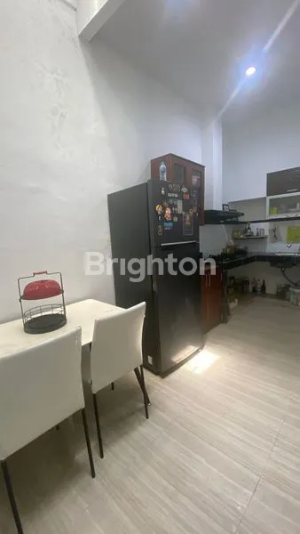 image RUMAH CANTIK ADA FURNISH DI KOMPLEK TIDAK BANJIR (5)