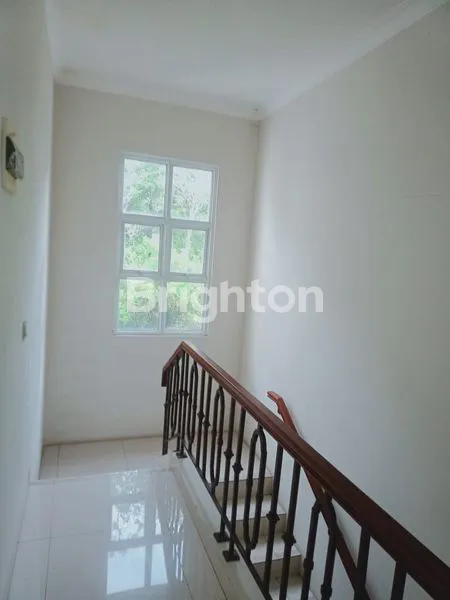 image HUNIAN NYAMAN DI EMINENT VIVACIA BSD | JALAN SUPER LEBAR | HIGH CEILING & MEZZANINE (6)