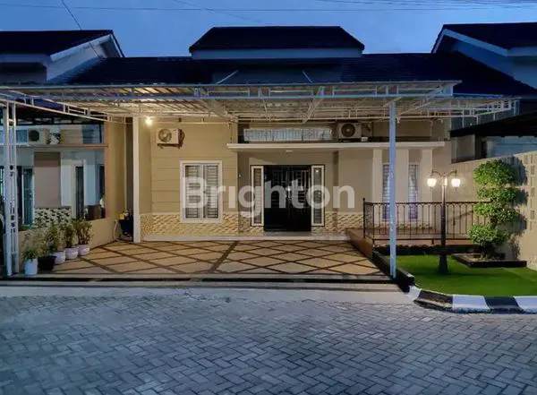 image DIJUAL RUMAH CLUSTER SHM FULL FURNISH SIAP HUNI (1)