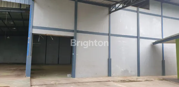 image JUAL/SEWA  GUDANG DIHOOK POSISI PINTU 2 SISI BARAT DAN UTARA,KAWASAN JABABEKA 1 (3)