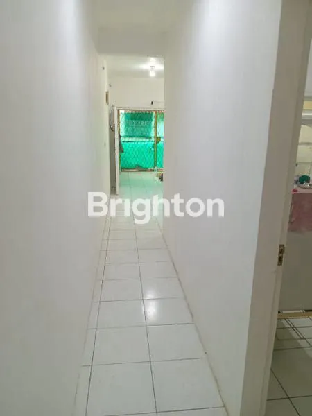 image HUNIAN BARU RENOVASI DI ANGKE, 3 LANTAI, 4 KT (4)