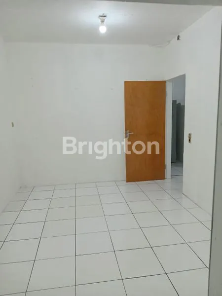 image HUNIAN BARU RENOVASI DI ANGKE, 3 LANTAI, 4 KT (2)