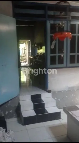 image RUMAH TOKO LOKASI STRATEGIS DI NGORO JOMBANG (6)