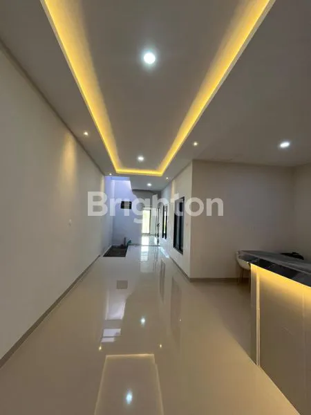 image DIJUAL RUMAH BANGUNAN BARU & MEWAH DI WOLTER MONGUNSIDI (1)