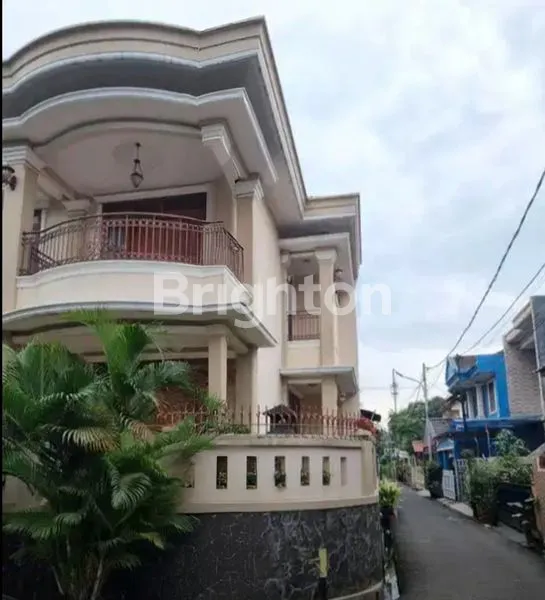 image RUMAH  2 LANTAI POSISI HOOK DUREN SAWIT, JAKARTA TIMUR (2)