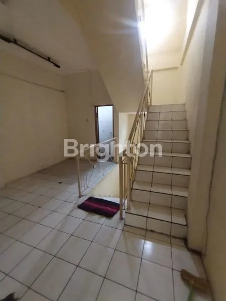 image RUKO 3 LANTAI PROKLAMASI SUKMAJAYA DEPOK (3)