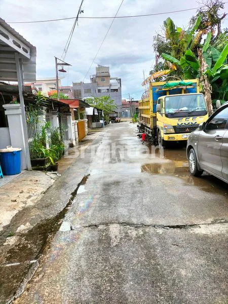 image RUMAH 2 LANTAI LT 72M² DI JL DANAU POSO SAMARINDA (3)