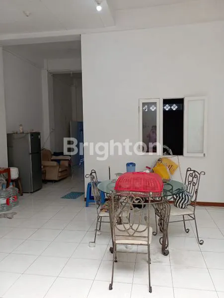 image RUKO DIJUAL DI PINGGIR JALAN UTAMA DEKAT TA TV SOLO (3)