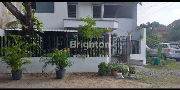 image RUMAH 2 LANTAI POSISI HOOK DEKAT NUSUKAN COCOK BUAT KOS (2)