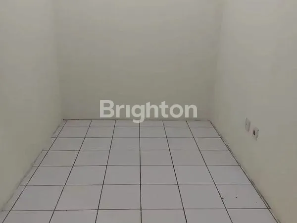 image KIOS STRATEGIS CBD CILEDUG  (5)