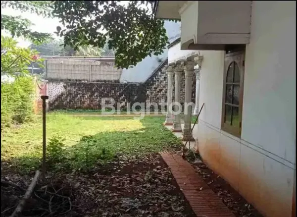 image  RUMAH HOOK LUAS DI TAMAN ALFA INDAH – JAKARTA BARAT\N (8)