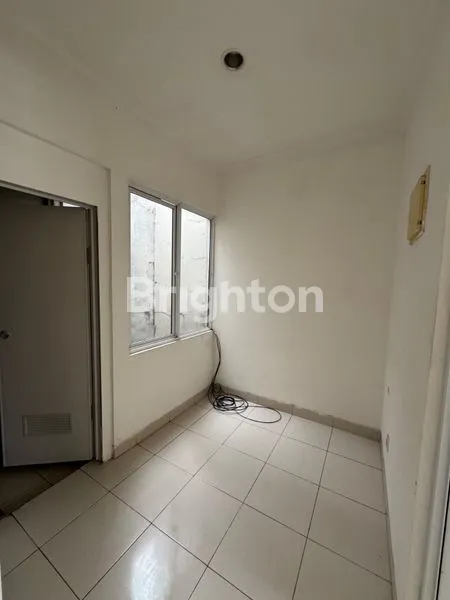 image DIJUAL RUMAH 2 LANTAI GADING SERPONG ~ CLUSTER AMARILLO VILAGE (7)