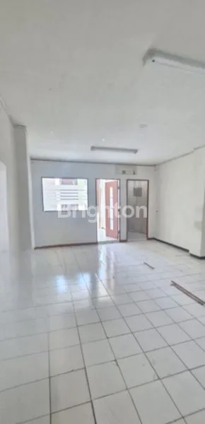 image RUKO 4 LANTAI STRATEGIS NOL JALAN DI TENGGILIS (2)