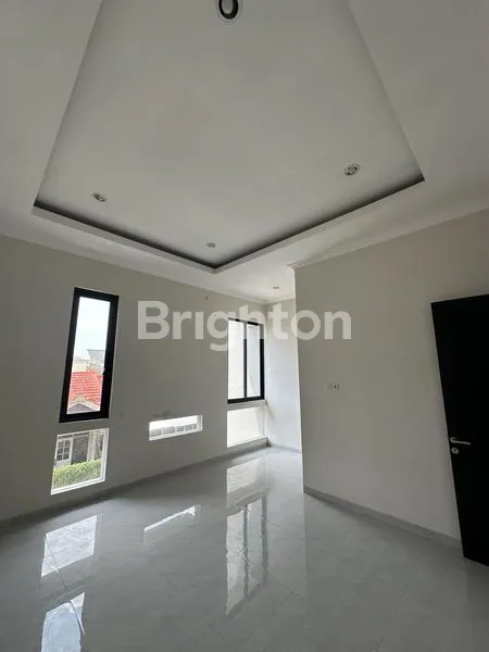 image RUMAH MODERN MINIMALIS DEKAT KLAMPIS, MANYAR, NGINDEN, DHARMAHUSADA, ARIEF RAHMAN, ARAYA, KERTAJAYA, PAKUWON CITY (6)