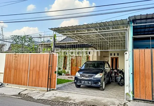 image DIJUAL CEPAT: RUMAH BARU TAHUN 2022 SIAP HUNI PINGGIR JALAN AREA JOGLO SURAKARTA, DEKAT UNISRI & RSUD NGIPANG (1)