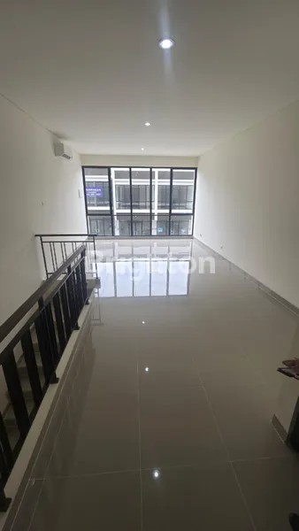 image RUKO SORRENTO, GADING SERPONG, 2 LANTAI, KAWASAN RAMAI, STRATEGIS (5)