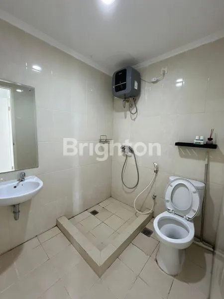 image APARTEMEN HOEK METRO PARK RESIDENCE, JAKARTA BARAT (5)