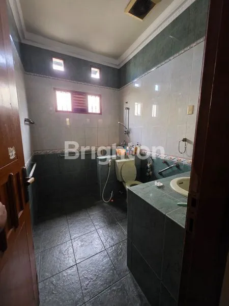 image RUMAH MEWAH 2 LANTAI DI MARGONDA DEPOK, LT 3719M² (11)