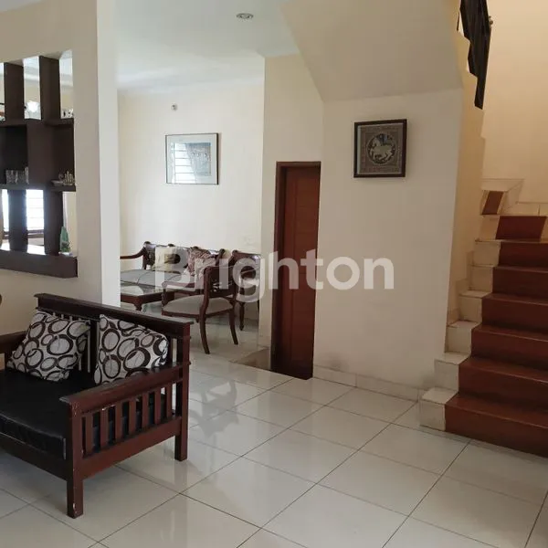 image RUMAH 2 LANTAI SIAP HUNI – KALIMALANG (DUREN SAWIT), JAKARTA TIMUR – LOKASI STRATEGIS & FAVORIT (3)