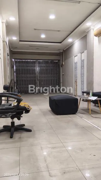 image RUKO STRATEGIS DI JL. RADIN INTAN, DEKAT BUNDARAN GAJAH (5)