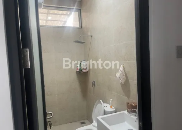 image DIJUAL RUMAH MINIMALIS TENGGILIS MEJOYO, BAGUS TERAWAT, DEKAT KAMPUS UBAYA, DEKAT KENDANGSARI JEMURSARI PRAPEN  (3)