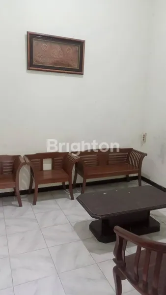 image RUMAH LAMA RUNGKUT ASRI STRATEGIS SELANGKAH MERR (7)