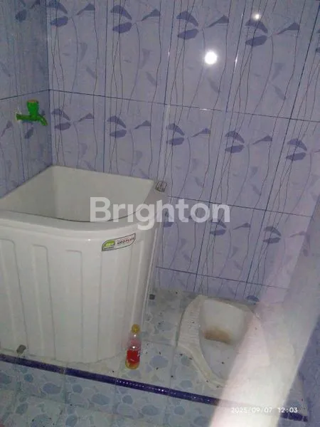 image RUMAH 1 LANTAI SIAP HUNI DI PESONA ALAM GUNUNG ANYAR, BEBAS BANJIR, LOKASI STRATEGIS, SELANGKAH KE RAYA MERR & POLTEK PELAYARAN, 5 MENIT KE KAMPUS UPN (NON FURNISHED) (8)