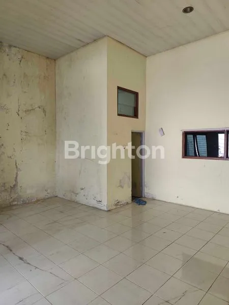 image GUDANG LUAS 1220M² TENGAH KOTA COCOK UNTUK PADEL (2)