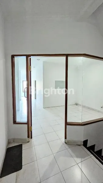 image DISEWAKAN RUKAN GADING BATAVIA LANTAI 2 DAN 3. (2)