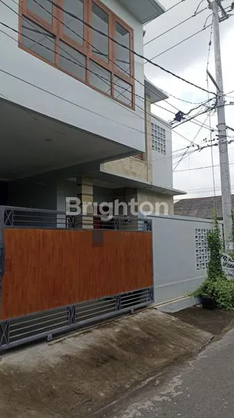 image DISEWAKAN / LONG LEASE – VILLA DI JL. KELINGKUNG (1)