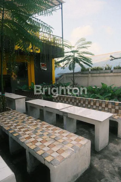 image BANGUNAN COCOK UNTUK CAFE ATAU KANTOR DI DAERAH KILO (4)